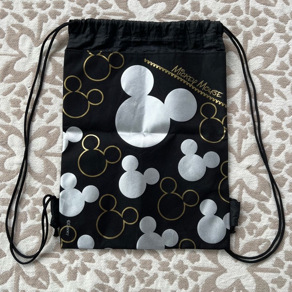 Disney Mickey Mouse Drawstring Backpack Draw String Bag Backpack Black/Silver - Picture 2 of 6
